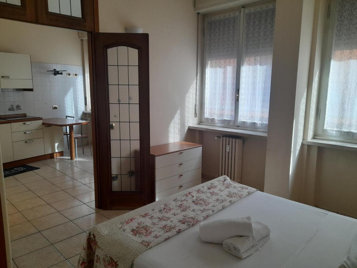 Giulietta Apartments City Centre Верона Экстерьер фото